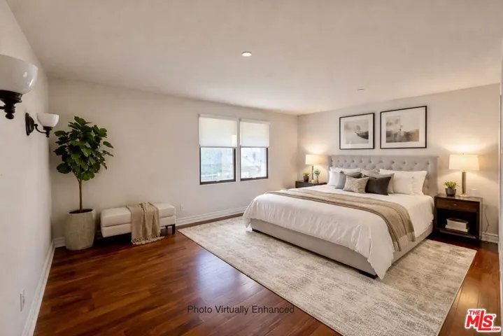 122 N Clark Drive 206, Los Angeles, California 90048