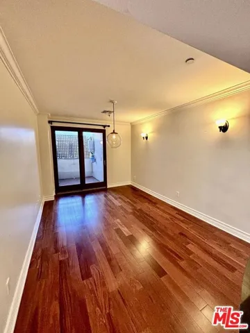 122 N Clark Drive 206, Los Angeles, California 90048