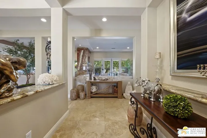 104 Azzuro Drive, Palm Desert, California 92211
