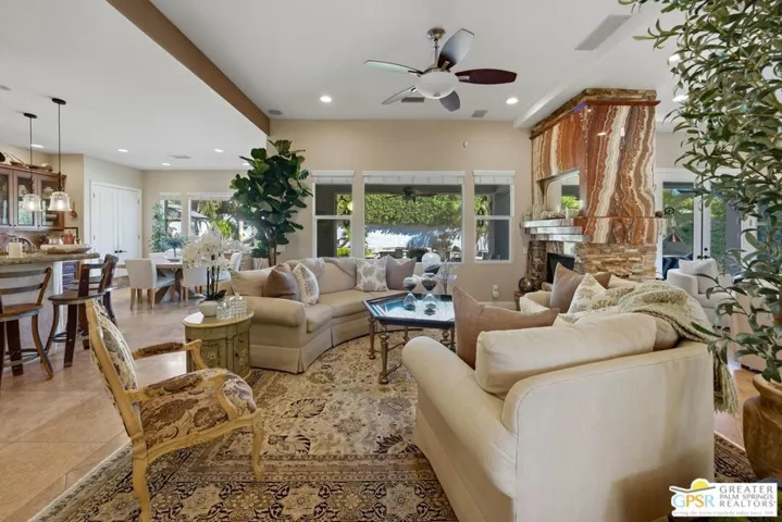 104 Azzuro Drive, Palm Desert, California 92211