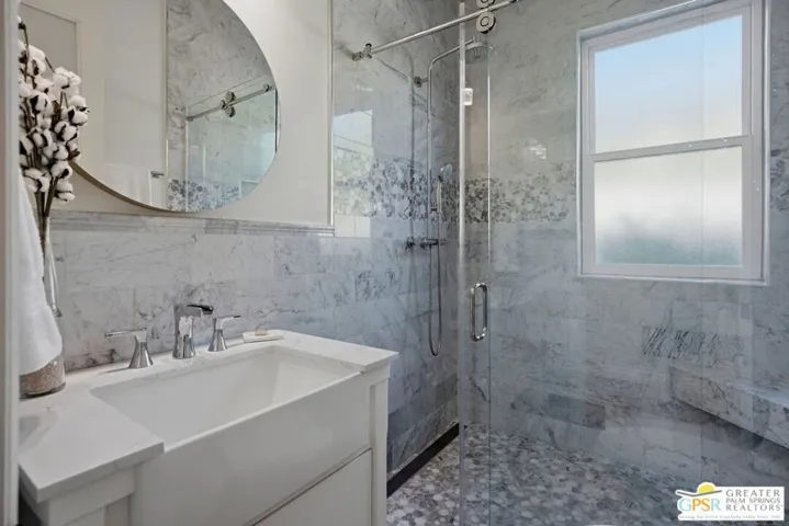 104 Azzuro Drive, Palm Desert, California 92211