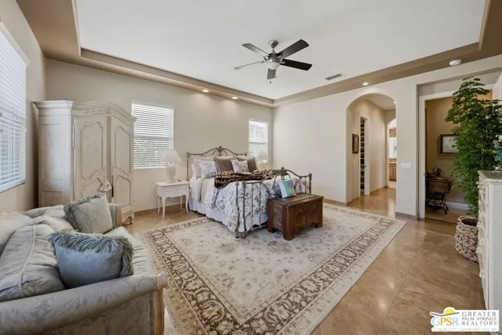 104 Azzuro Drive, Palm Desert, California 92211