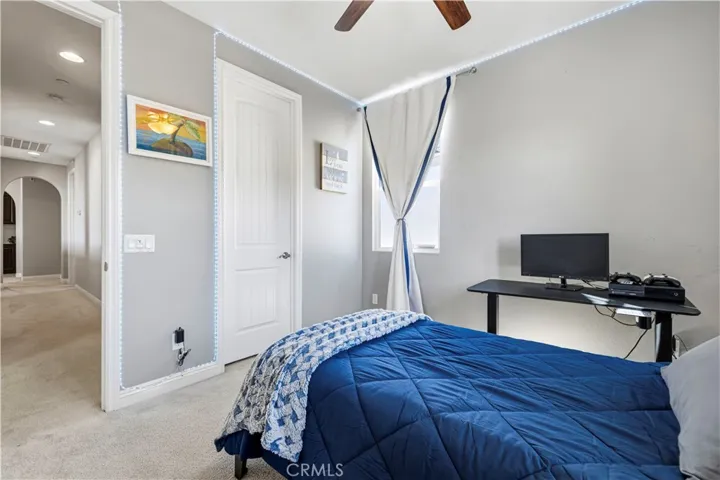 28417 Steel, Valencia, California 91354