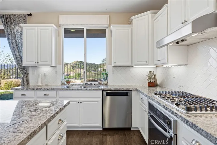 28417 Steel, Valencia, California 91354