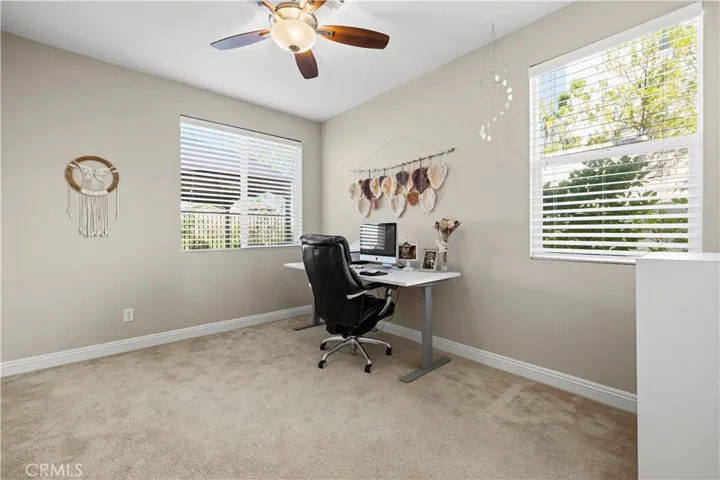 28417 Steel, Valencia, California 91354