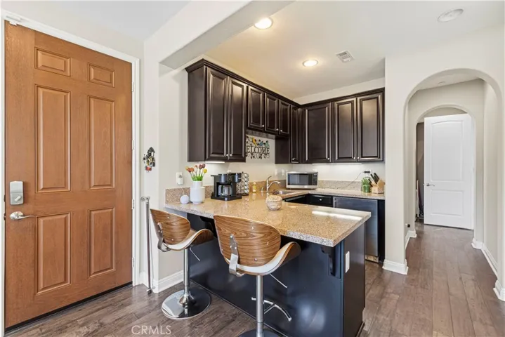 28417 Steel, Valencia, California 91354