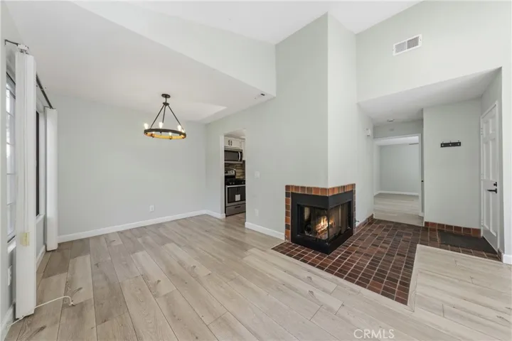 600 Central Avenue 376, Riverside, California 92507