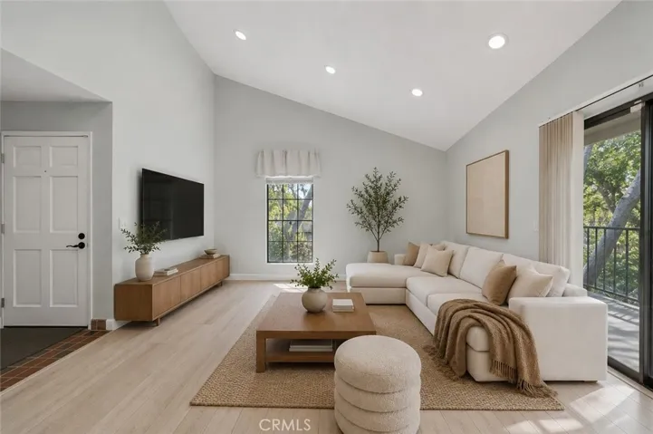 Living room. Virtual staged.