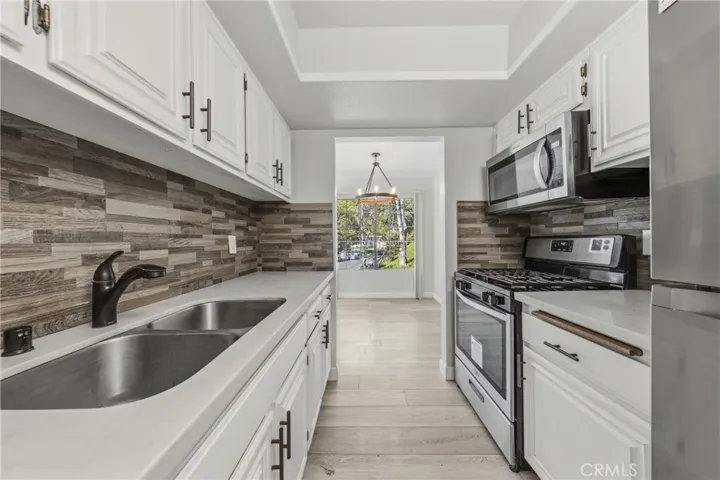 600 Central Avenue 376, Riverside, California 92507