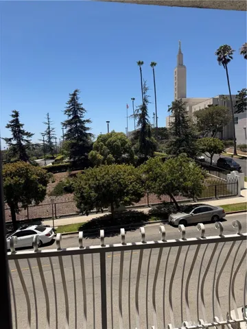 10668 Eastborne, Los Angeles, California 90024