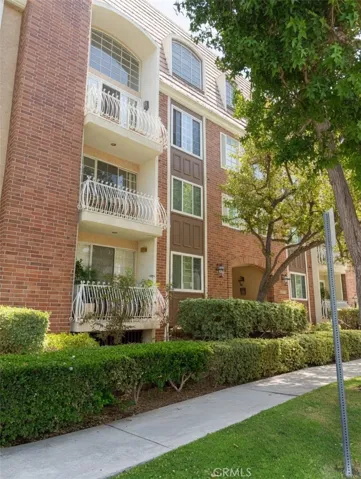 10668 Eastborne, Los Angeles, California 90024
