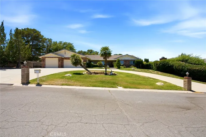 41653 62nd Street W, Palmdale, California 93551