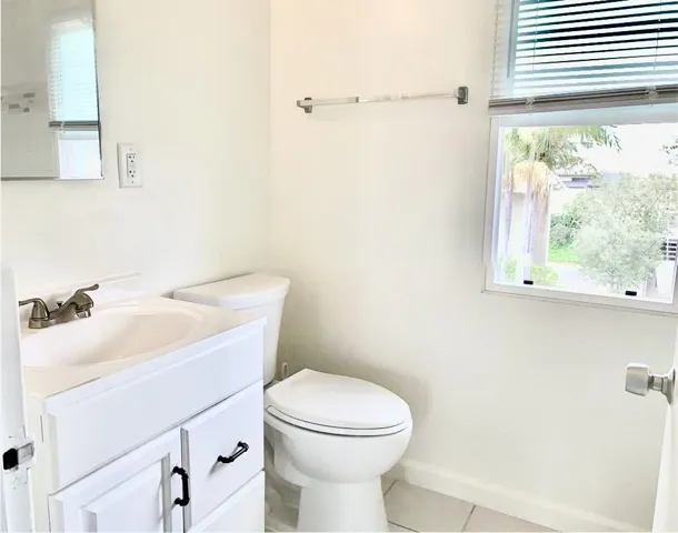 FULL BATHROOM WITH BATH TUB