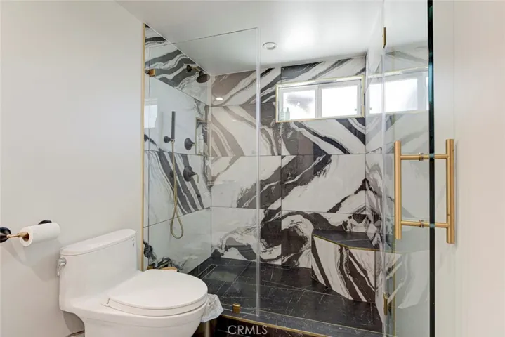 8352 Capps, Northridge, California 91324