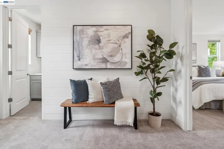1568 Clement Ave, Alameda, California 94501