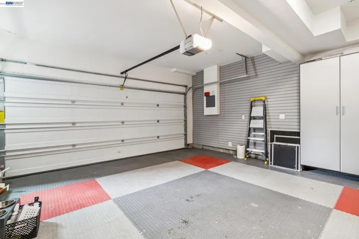1568 Clement Ave, Alameda, California 94501