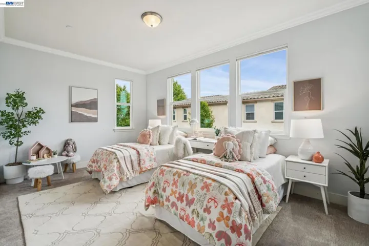 1568 Clement Ave, Alameda, California 94501