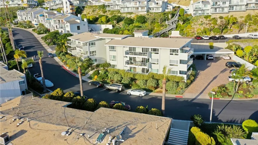 21703 Ocean Vista 201, Laguna Beach, California 92651