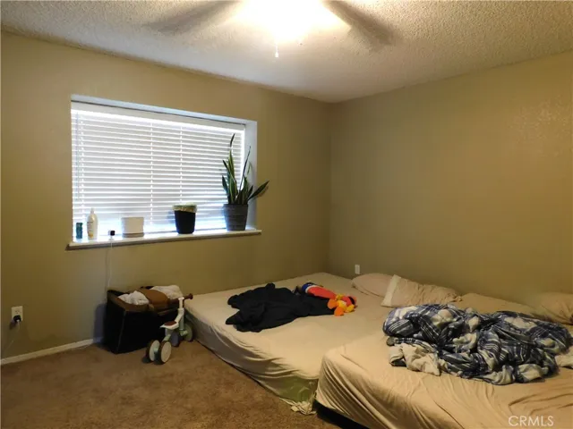 10130 Evelyn, California City, California 93505