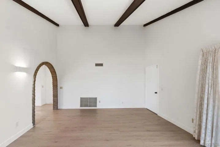11355 Florindo, San Diego, California 92127