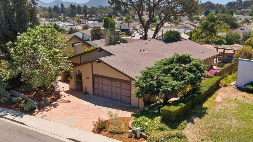 11355 Florindo, San Diego, California 92127
