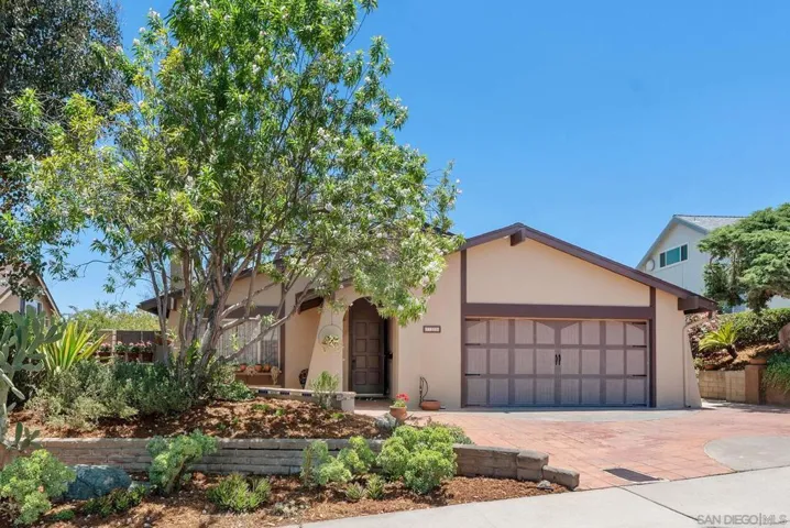 11355 Florindo, San Diego, California 92127
