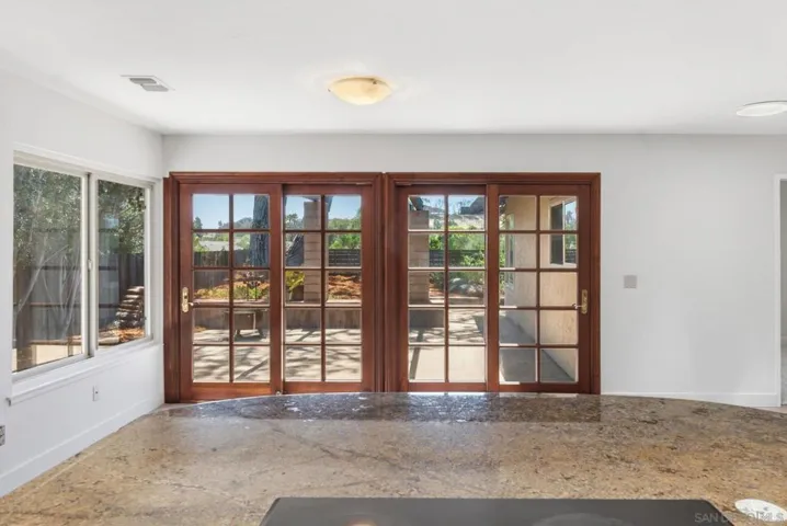 11355 Florindo, San Diego, California 92127