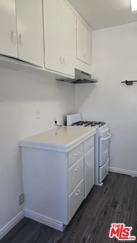 1409 S 12th, Los Angeles, California 90019