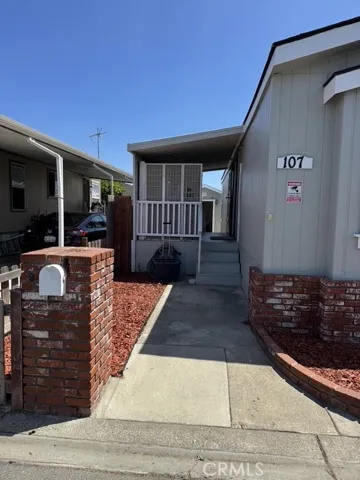 4801 W 1st Street 107, Santa Ana, California 92703