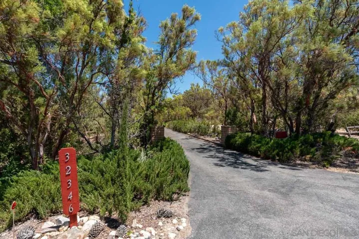 32346 Camino San Ignacio, Warner Springs, California 92086