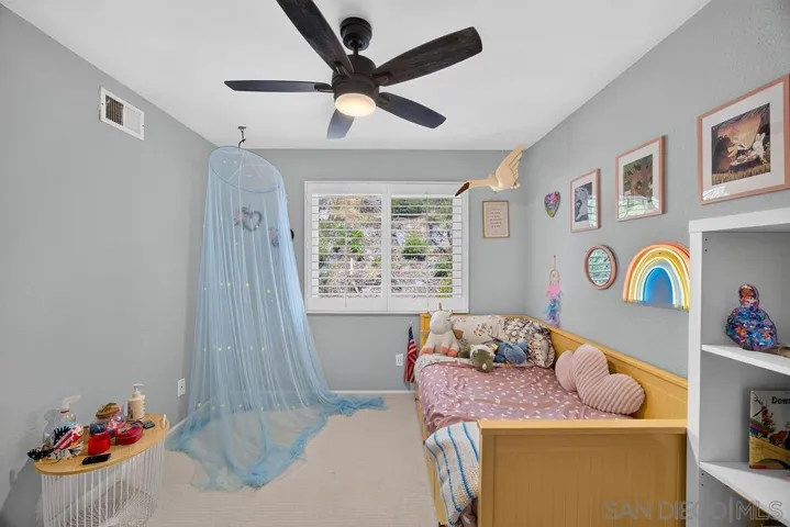 9165 Vista Entrada, Lakeside, California 92040