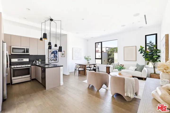 1819 1/2 Veteran Avenue, Los Angeles, California 90025