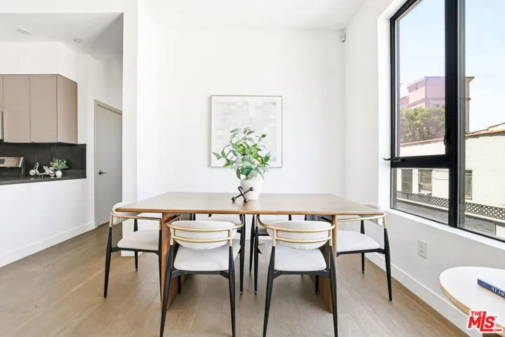 1819 1/2 Veteran Avenue, Los Angeles, California 90025