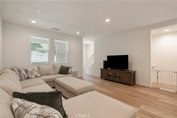60 Sanctuary, Mission Viejo, California 92692
