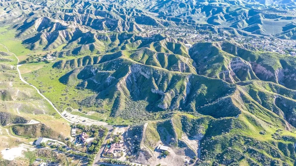 0 Jasmine Valley, Canyon Country, California 91390 — photo 4