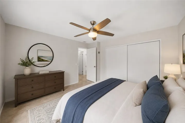 Virtual Staging, original follows