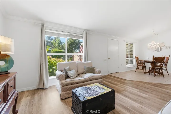 19158 Avenue Of The Oaks C, Newhall, California 91321