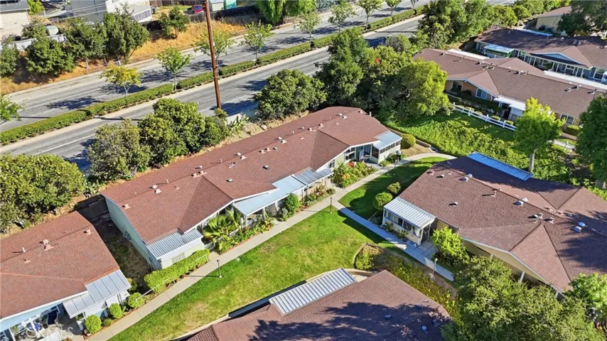 19158 Avenue Of The Oaks C, Newhall, California 91321