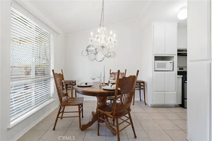 19158 Avenue Of The Oaks C, Newhall, California 91321
