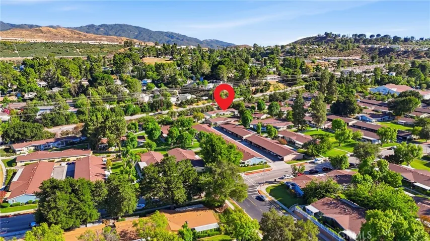 19158 Avenue Of The Oaks C, Newhall, California 91321