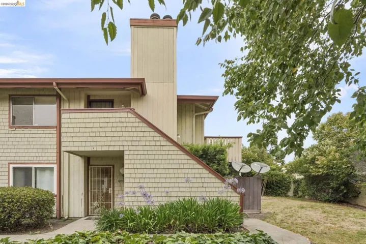981 Cheryl Ann Cir, Hayward, California 94544