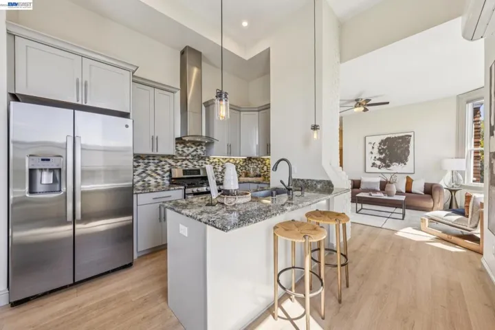 4324 Montgomery St B, Oakland, California 94611