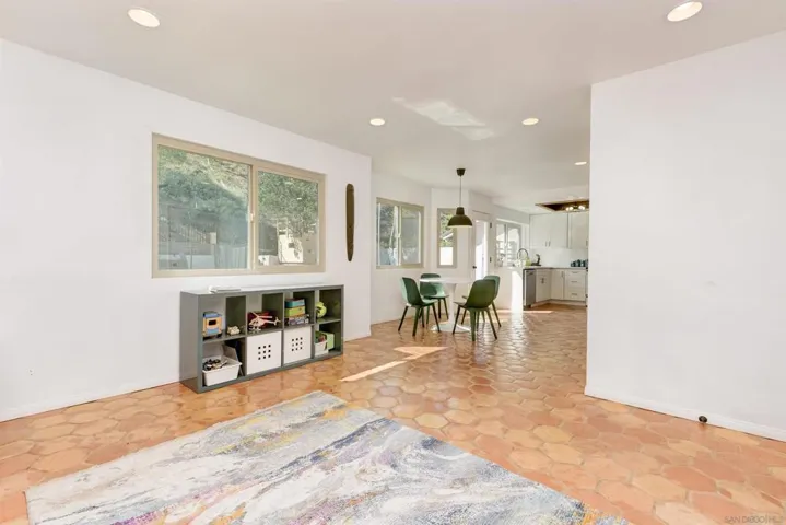 2735 Waterbury Way, Carlsbad, California 92010