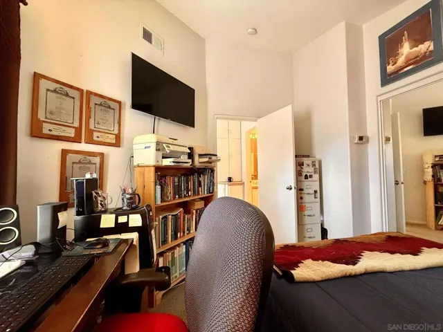 2nd bedroom upstairs