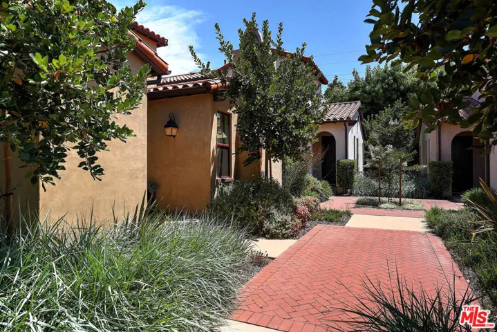 5445 Tree Farm Lane, Santa Barbara, California 93111