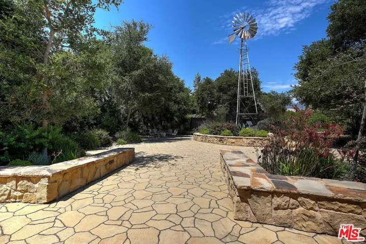 5445 Tree Farm Lane, Santa Barbara, California 93111