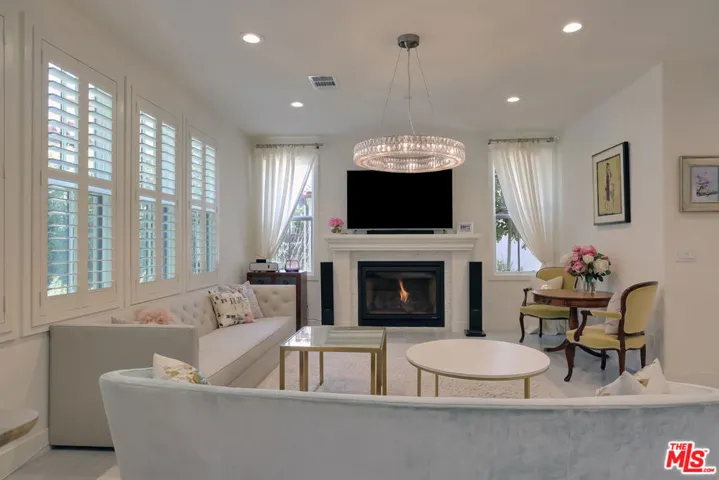 5445 Tree Farm Lane, Santa Barbara, California 93111