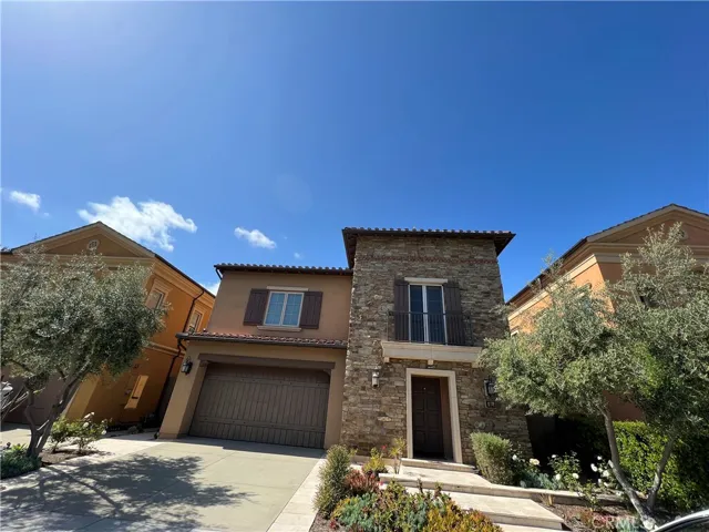 61 Domani, Irvine, California 92618