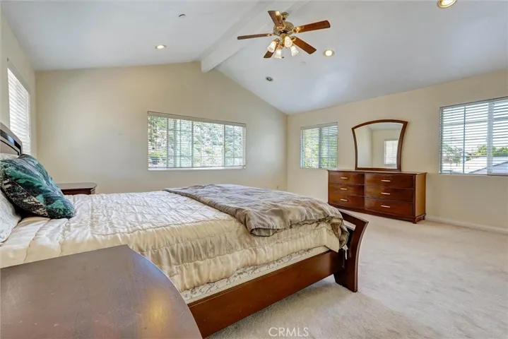 Huge Primarty Bedroom with Mountain Views