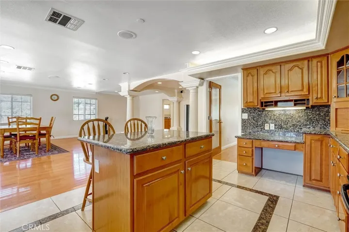 13487 Trego Place, Los Angeles, California 91342
